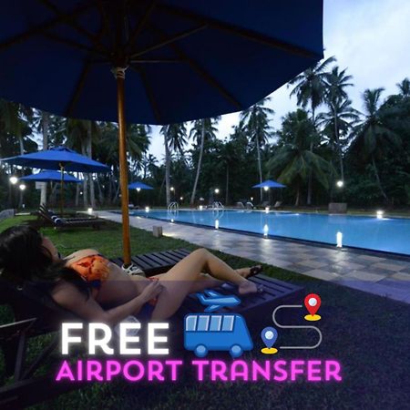 Oreeka - Katunayake Airport Transit Hotels Εξωτερικό φωτογραφία