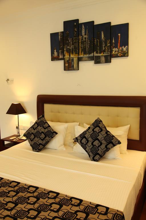 Oreeka - Katunayake Airport Transit Hotels Εξωτερικό φωτογραφία